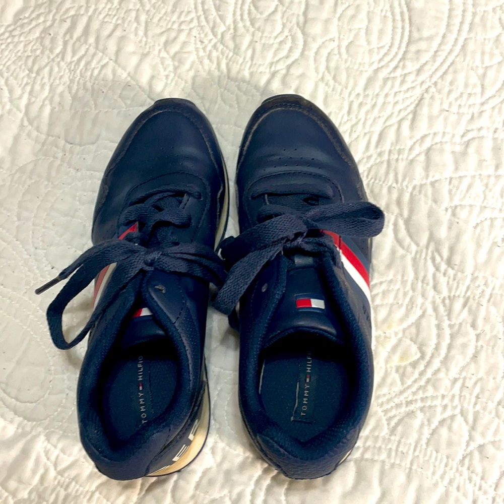 Tommy Hilfiger boys sneakers